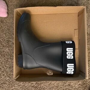 UGG Black Neoprene Rain Boots